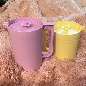 Tupperware Pastel Purple and Yellow Plastic Pitcher Set